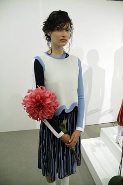  Ph5 sunu New York Moda Haftası sırasında 