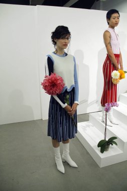 Ph5 sunu New York Moda Haftası sırasında 