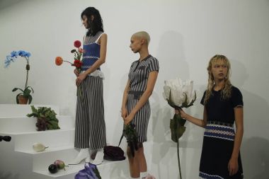 Ph5 sunu New York Moda Haftası sırasında 