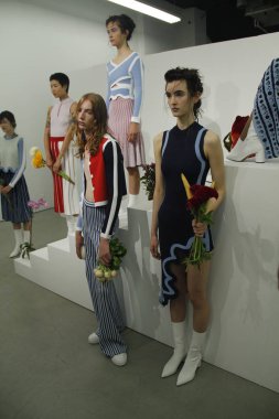 Ph5 sunu New York Moda Haftası sırasında 