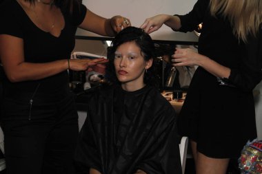 daha önce sahne arkasında Ph5 sunu