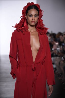 Irina Vitjaz koleksiyonu 