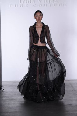 Irina Vitjaz koleksiyonu 