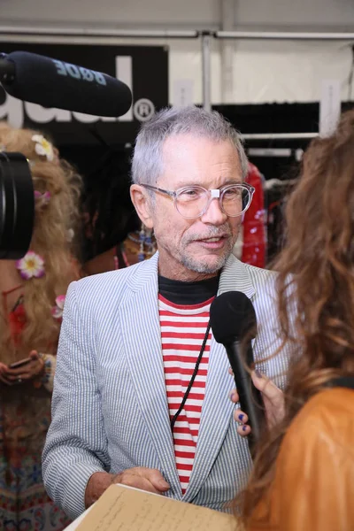 New York September Designern Jean Paul Goude Backstage Desigual Modevisning — Stockfoto