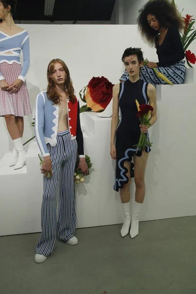 Ph5 sunu New York Moda Haftası sırasında 