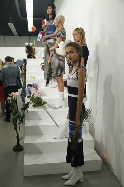 Ph5 sunu New York Moda Haftası sırasında 