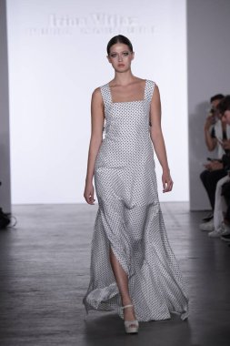 Irina Vitjaz koleksiyonu 