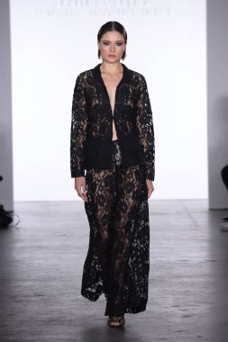 Irina Vitjaz koleksiyonu 