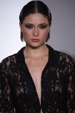 Irina Vitjaz koleksiyonu 