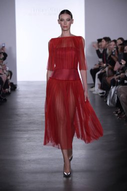 Irina Vitjaz koleksiyonu 