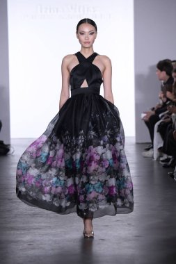 Irina Vitjaz koleksiyonu 