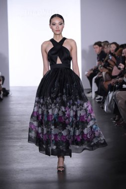 Irina Vitjaz koleksiyonu 