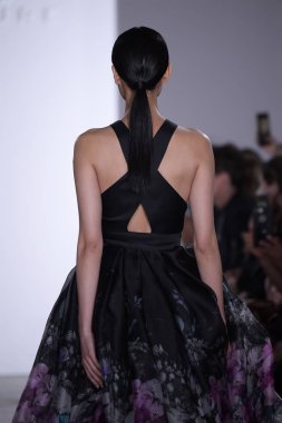 Irina Vitjaz koleksiyonu 