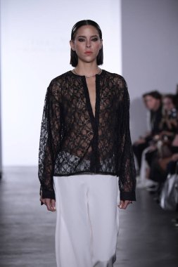 Irina Vitjaz koleksiyonu 