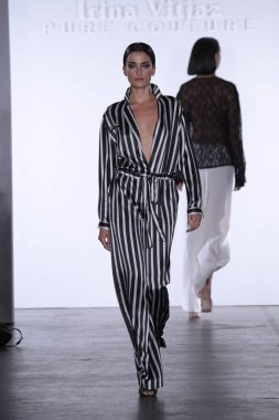 Irina Vitjaz koleksiyonu 