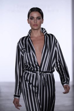 Irina Vitjaz koleksiyonu 