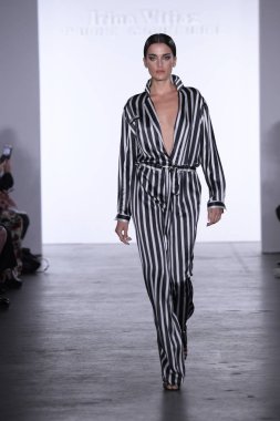 Irina Vitjaz koleksiyonu 