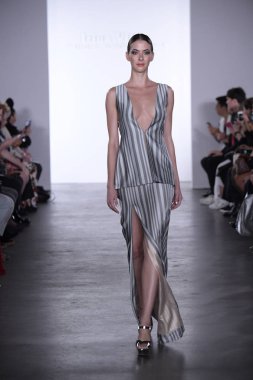 Irina Vitjaz koleksiyonu 