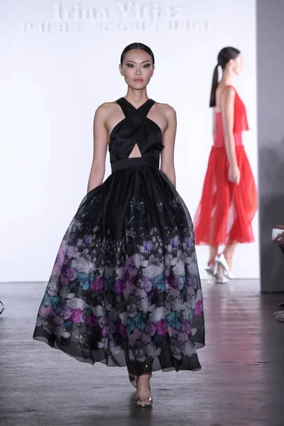 Irina Vitjaz koleksiyonu 