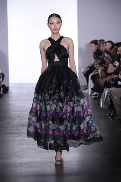 Irina Vitjaz koleksiyonu 