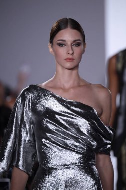 Irina Vitjaz koleksiyonu