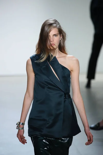 Dion Lee modeshow — Stockfoto