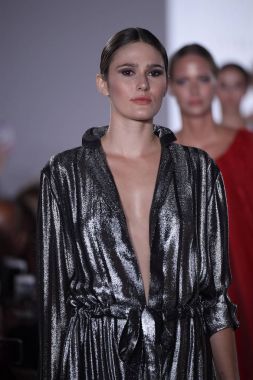 Irina Vitjaz koleksiyonu