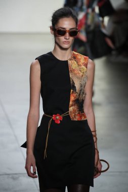 Rüzgar defile canlıların