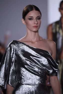 Irina Vitjaz koleksiyonu