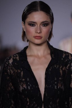 Irina Vitjaz koleksiyonu