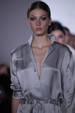 Irina Vitjaz koleksiyonu