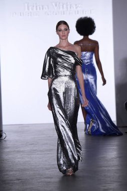  Irina Vitjaz koleksiyonu 