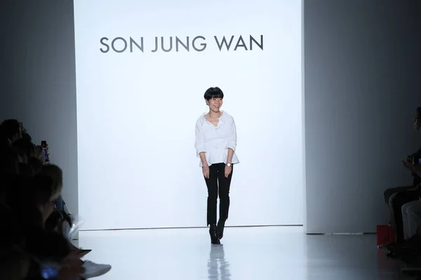 New York September Designer Son Jung Wan Walks Runway Son — Stock Photo, Image