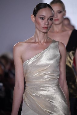 Irina Vitjaz koleksiyonu