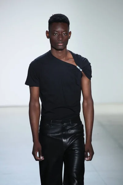 Dion Lee modeshow — Stockfoto