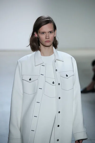 Pokaz mody Dion Lee — Zdjęcie stockowe