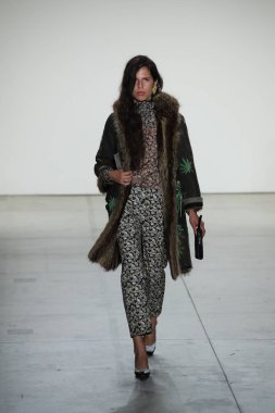 Rüzgar defile canlıların