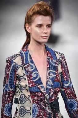 Francesca Liberatore defile 