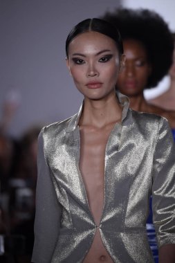 Irina Vitjaz koleksiyonu