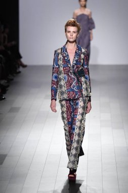 Francesca Liberatore defile 