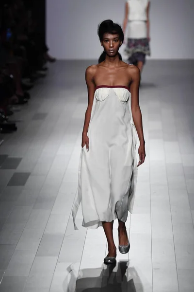 Francesca Liberatore pokaz mody — Zdjęcie stockowe