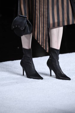  Naersi defile 