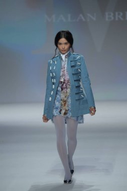 Malan Breton Ss18 defile