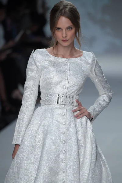 Malan Breton Ss18 defile