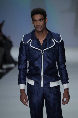 Malan Breton Ss18 defile