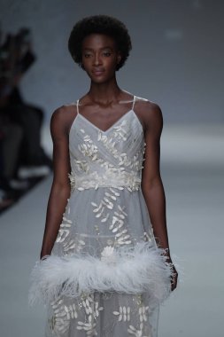 Malan Breton Ss18 defile