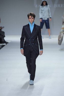 Malan Breton Ss18 defile