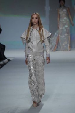Malan Breton Ss18 defile