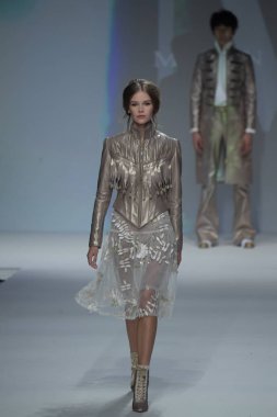 Malan Breton Ss18 defile