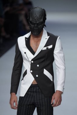 Peyman Umay moda gösterisi